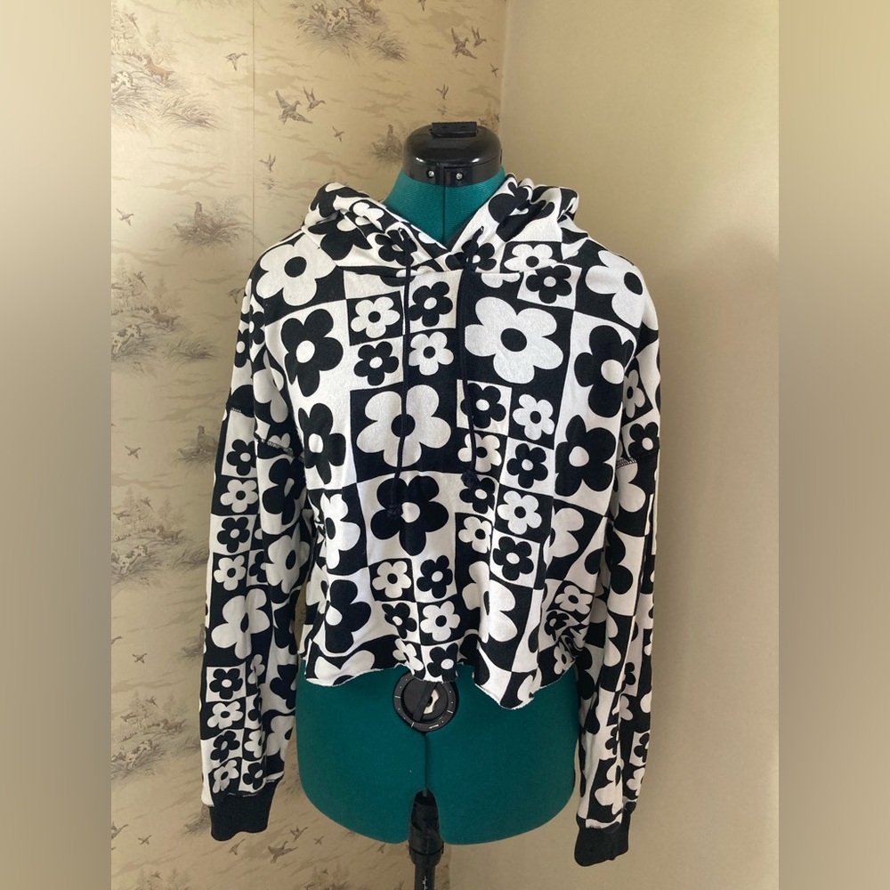 Wild Fable Floral Crop Hoodie